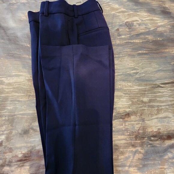 Aritzia Babaton Pants — New, Size 0, Softly structured high-rise flared trousers - Picture 5 of 5